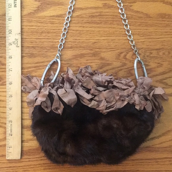 Phoebe and Josephine Handbag - Picture 8 of 14